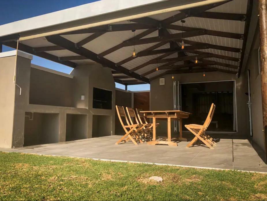 רוברטסון Silver Pond Lodge מראה חיצוני תמונה